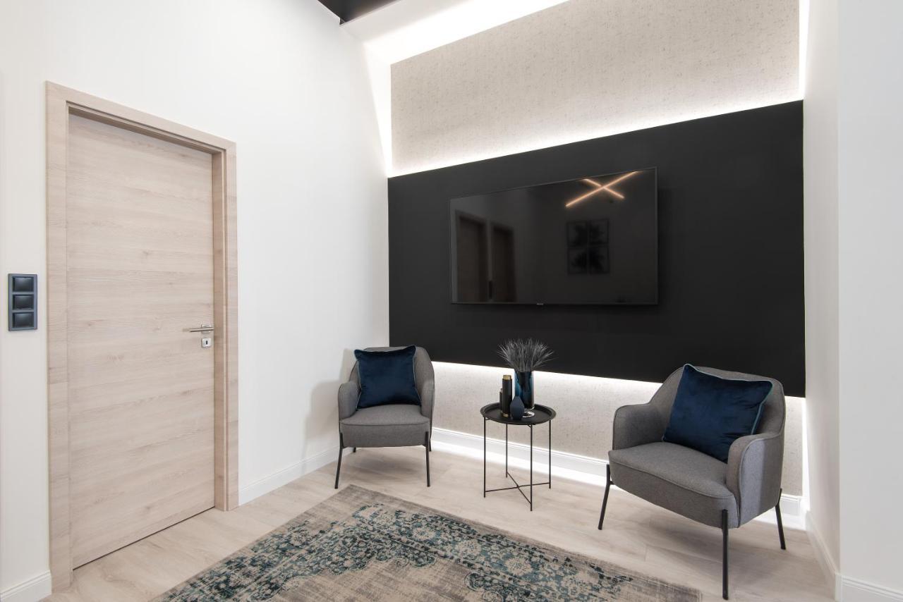 Hollo 3 Bedroom Downtown Apartment ブダペスト エクステリア 写真
