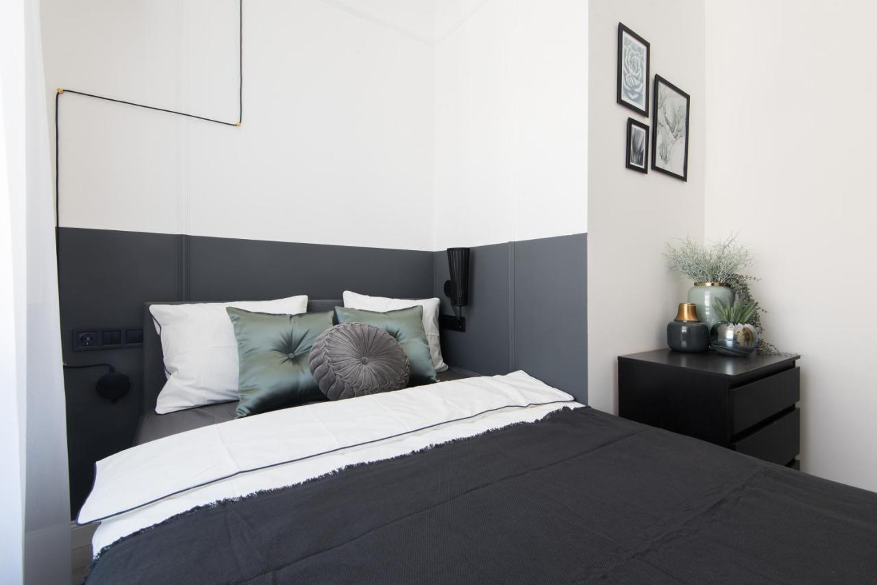Hollo 3 Bedroom Downtown Apartment ブダペスト エクステリア 写真