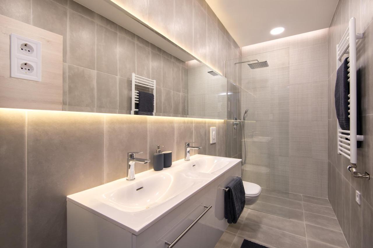 Hollo 3 Bedroom Downtown Apartment ブダペスト エクステリア 写真